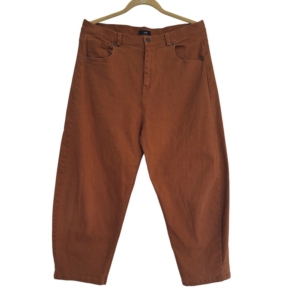 Ruti Pants Size 4 On the Loose Barrel Leg Brown